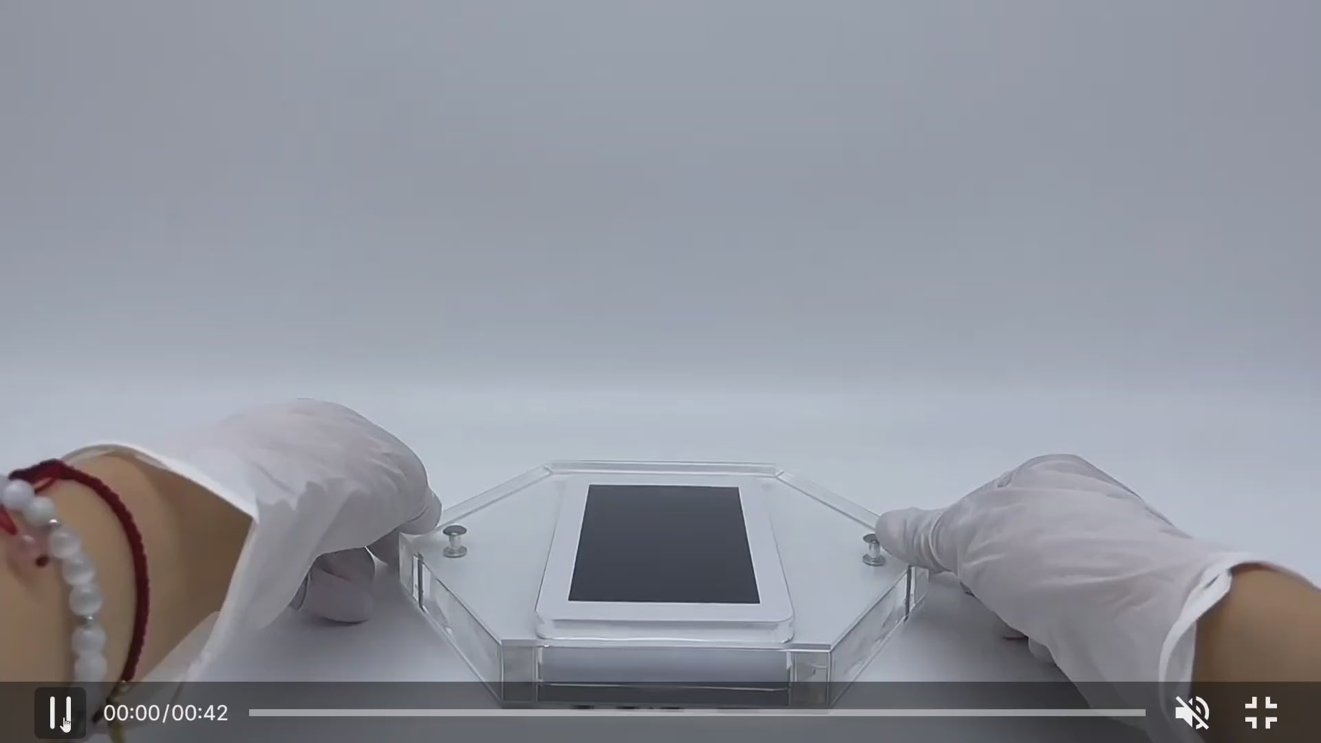 7-inch IPS Display Screen WIFI P2P Picture and Video Playback Electronic Album Acrylic Digital Photo Frames Business Gift